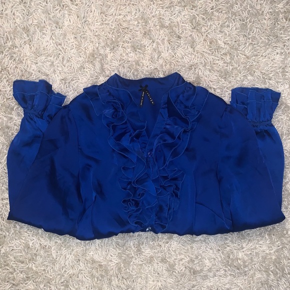 Silky Ruffle Blouse - Picture 2 of 5